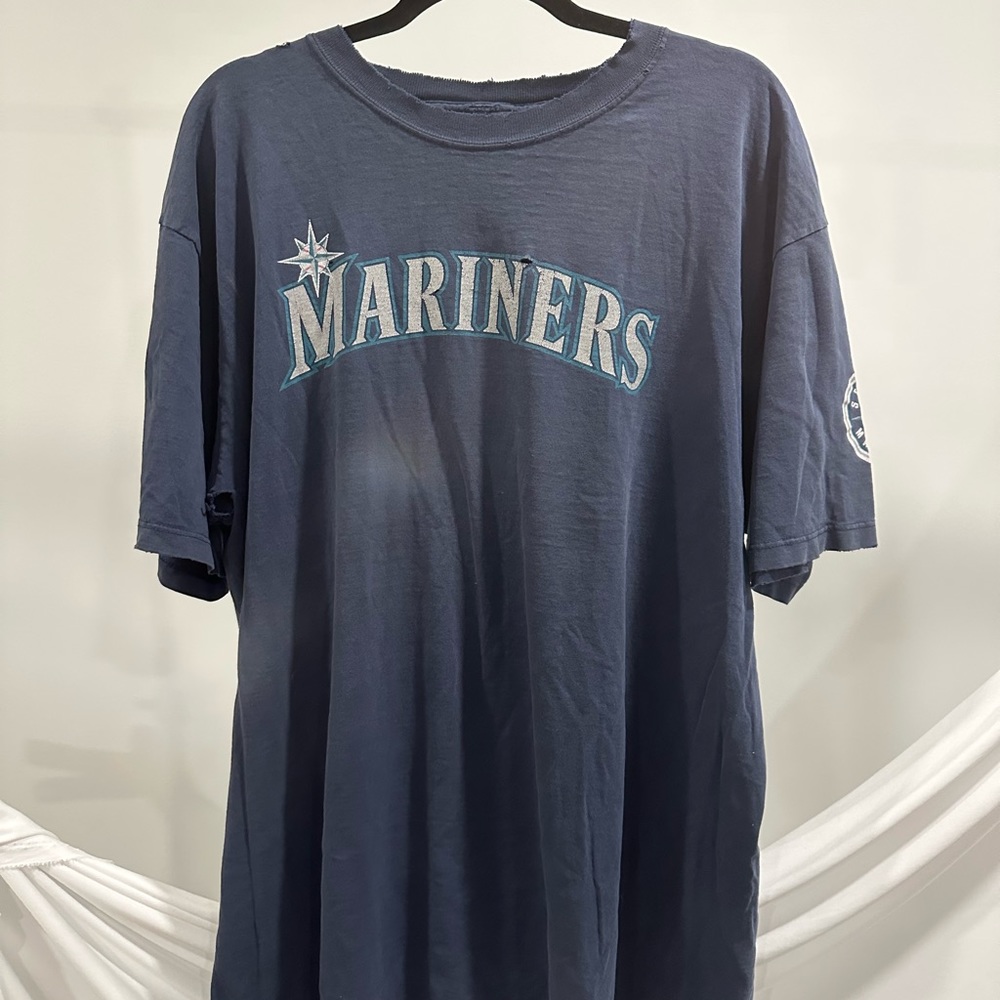 Vintage 00’s Mariner’s Ichiro tee